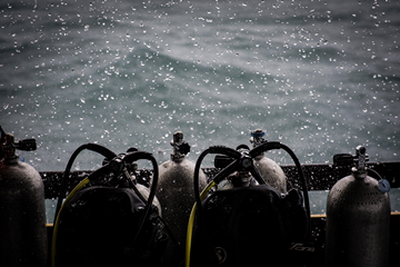 Can You Scuba Dive When It’s Raining?