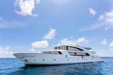 Maldives Carpe Vita vs Carpe Novo vs Sachika Liveaboards