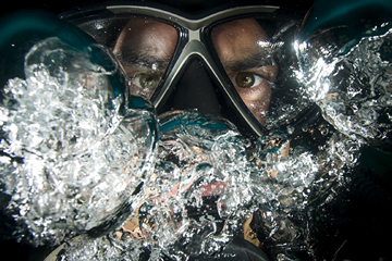 How Does a Diver Feel When Narked? (Is It Euphoric, Terrors or Crazy?)