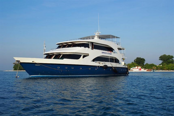 Rebreather Friendly Liveaboards Maldives (7 Liveaboards To Choose From)
