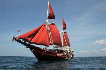 Myanmar Liveaboard Dive Boats Review