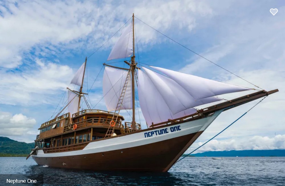 Neptune One Liveaboard Diving Review Indonesia Komodo
